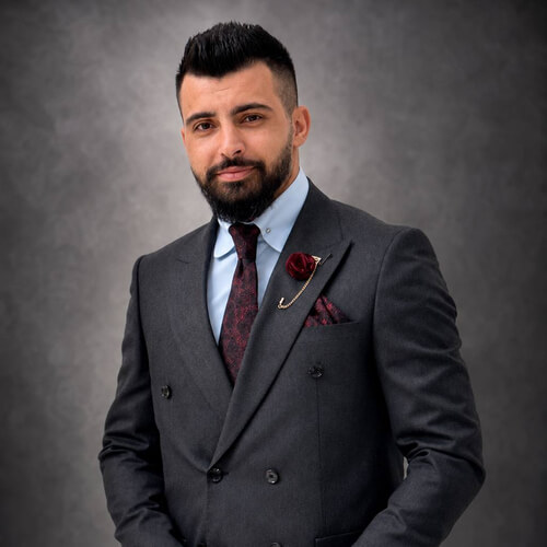Photo of Robin Khamo
